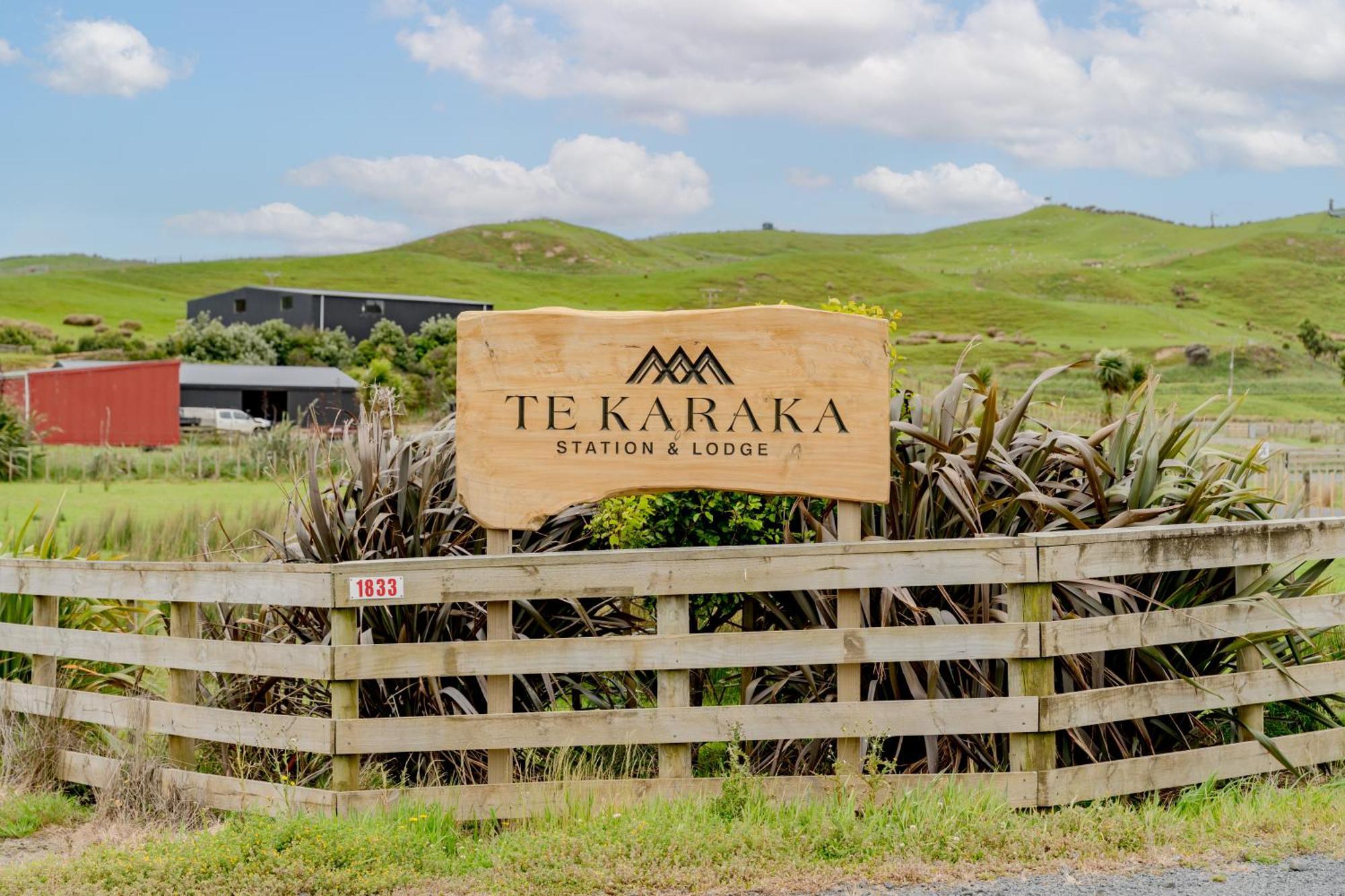 Te Karaka Lodge Port Waikato Exterior foto